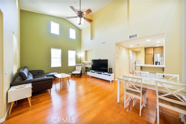 26972 Pebble Beach Drive, Valencia CA: https://media.crmls.org/medias/9610e16e-c9ce-495d-9861-b43fdc2f366f.jpg