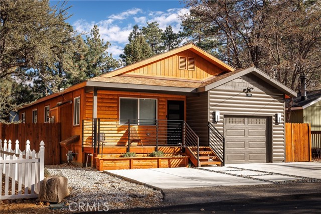 Detail Gallery Image 1 of 36 For 487 San Bernardino Ave, Sugarloaf,  CA 92386 - 3 Beds | 2 Baths