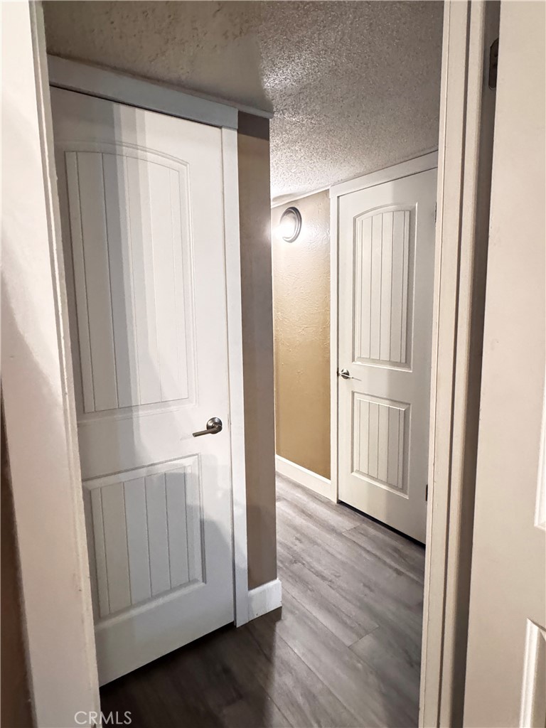 https://media.crmls.org/medias/96128330-0091-45b3-81e1-4823a0f8bc66.jpg?preset=X-Large