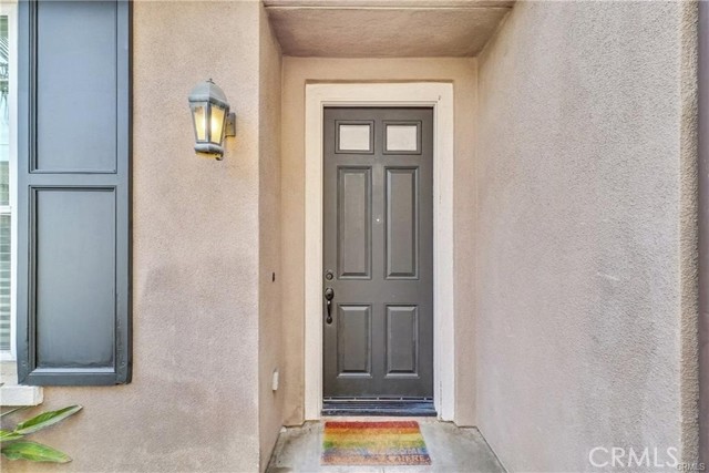 Detail Gallery Image 3 of 37 For 1320 Corte Alemano, Costa Mesa,  CA 92626 - 4 Beds | 2/1 Baths