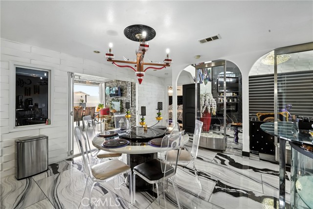 546 E 219th Street, Carson CA: https://media.crmls.org/medias/9612e237-3abd-460f-82db-c6581c86ab56.jpg