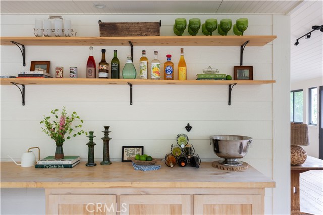 Detail Gallery Image 11 of 39 For 2000 Baldwin Lake Rd, Big Bear City,  CA 92314 - 4 Beds | 2 Baths