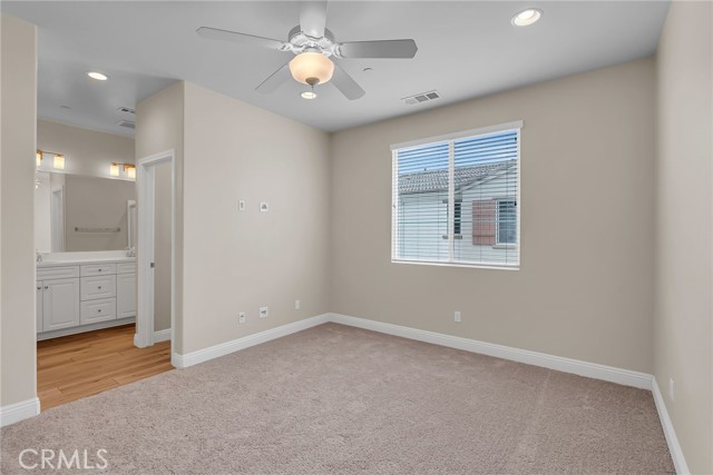 Detail Gallery Image 11 of 28 For 137 Macintosh Way, Upland,  CA 91786 - 2 Beds | 4 Baths