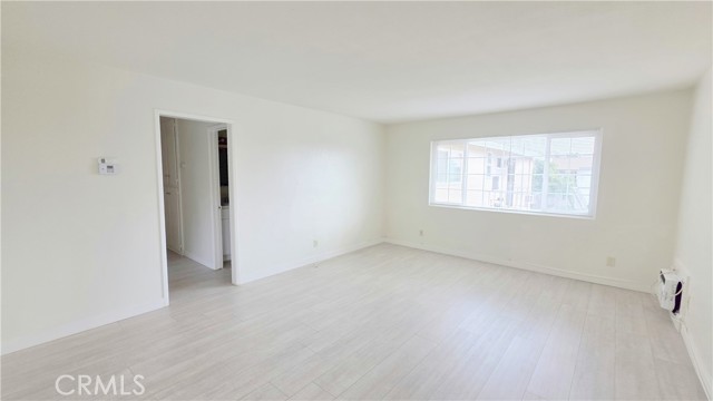 Detail Gallery Image 3 of 21 For 2325 Angela Street #4,  Pomona,  CA 91766 - 3 Beds | 2 Baths