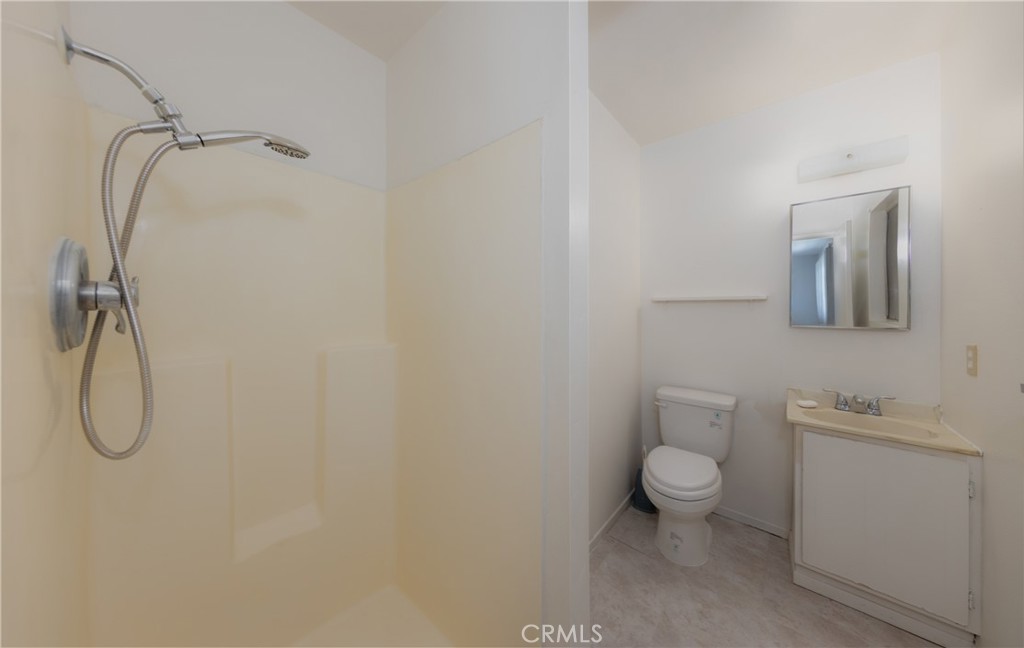 https://media.crmls.org/medias/9614fe0d-9520-4a5e-b065-ae7e1e0daefe.jpg?preset=X-Large
