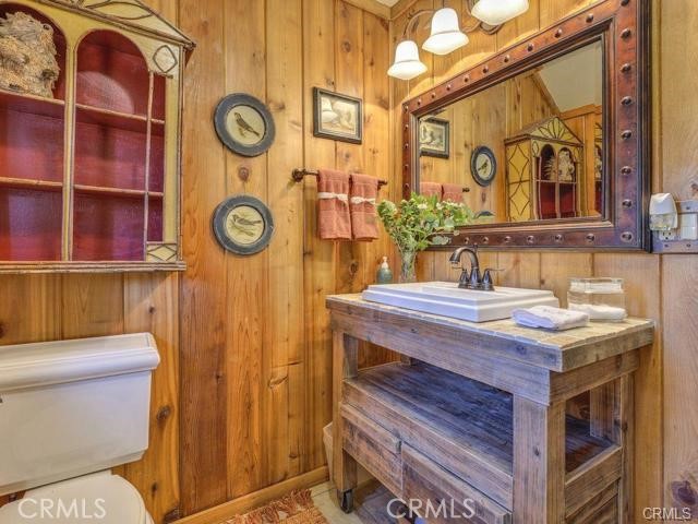 Detail Gallery Image 17 of 19 For 27877 Holly Ln, Lake Arrowhead,  CA 92352 - 2 Beds | 1 Baths