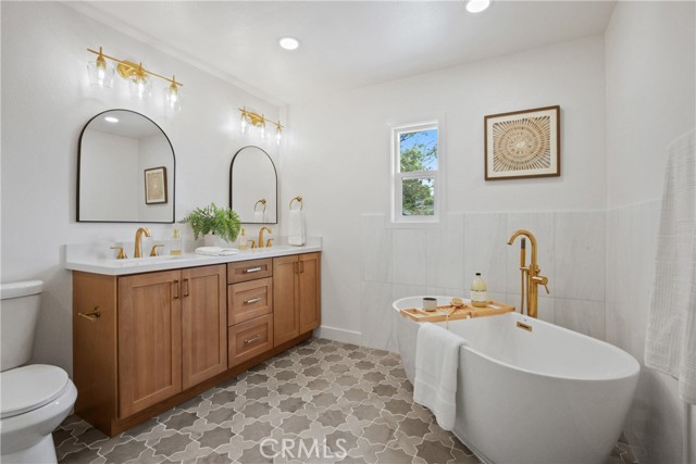24711 Acropolis Drive, Mission Viejo CA: https://media.crmls.org/medias/9615f66f-cbae-4523-bb97-5c73e8856e2a.jpg