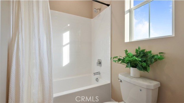 Detail Gallery Image 19 of 31 For 3006 Morning Glory, Rancho Mission Viejo,  CA 92694 - 4 Beds | 3/1 Baths