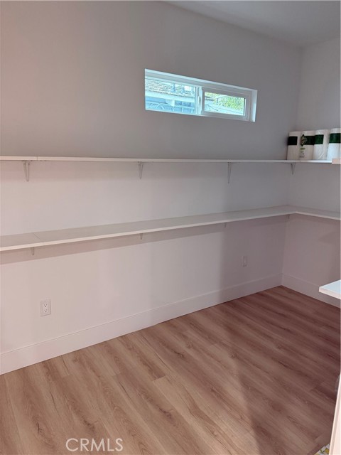 Detail Gallery Image 13 of 15 For 14626 Morrison St, Sherman Oaks,  CA 91403 - 3 Beds | 2/1 Baths