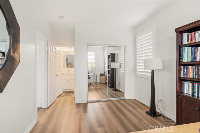 Detail Gallery Image 24 of 63 For 23911 Brio Ct, Valencia,  CA 91354 - 4 Beds | 4 Baths