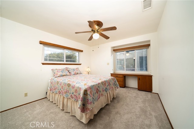 Detail Gallery Image 34 of 55 For 6107 Faculty, Lakewood,  CA 90712 - 5 Beds | 3/1 Baths