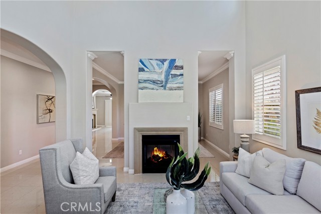 Detail Gallery Image 11 of 65 For 15835 Skyridge Dr, Riverside,  CA 92503 - 5 Beds | 4/1 Baths