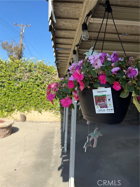 4561 Mimosa Drive, Yorba Linda CA: https://media.crmls.org/medias/96194e48-b665-411c-bcaf-5714c45c5c18.jpg