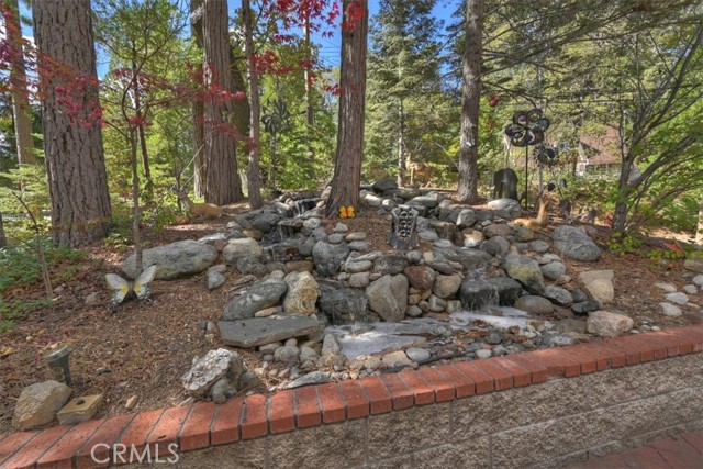 393 Brentwood, Lake Arrowhead, CA 92352