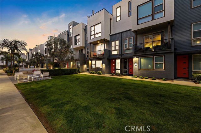 Detail Gallery Image 38 of 67 For 162 Placemark, Irvine,  CA 92614 - 3 Beds | 3/1 Baths