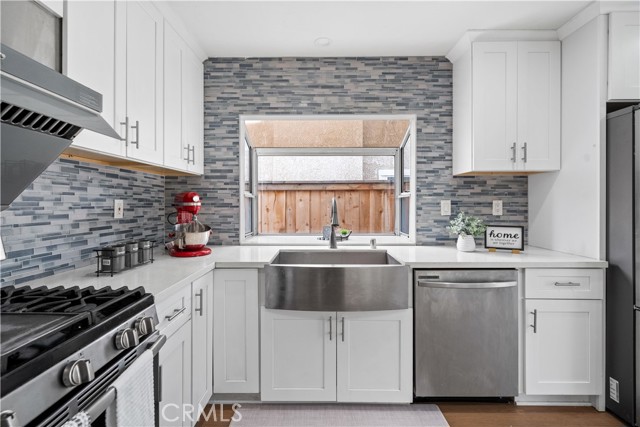 Detail Gallery Image 16 of 56 For 7518 Hardy, Rancho Cucamonga,  CA 91730 - 3 Beds | 2/1 Baths