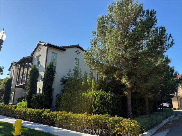 Detail Gallery Image 4 of 7 For 107 Quill, Irvine,  CA 92620 - 3 Beds | 2/1 Baths