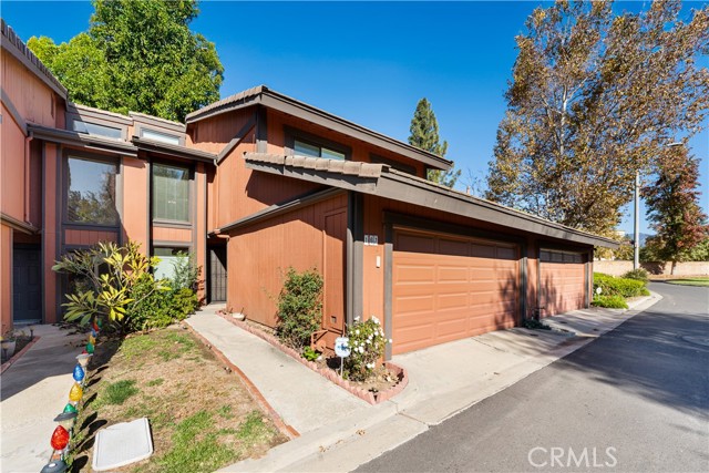 Front Image Thumbnail for CRCV25272222