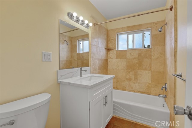 Detail Gallery Image 30 of 51 For 221 Avenida Monterey, San Clemente,  CA 92672 - 5 Beds | 4/1 Baths