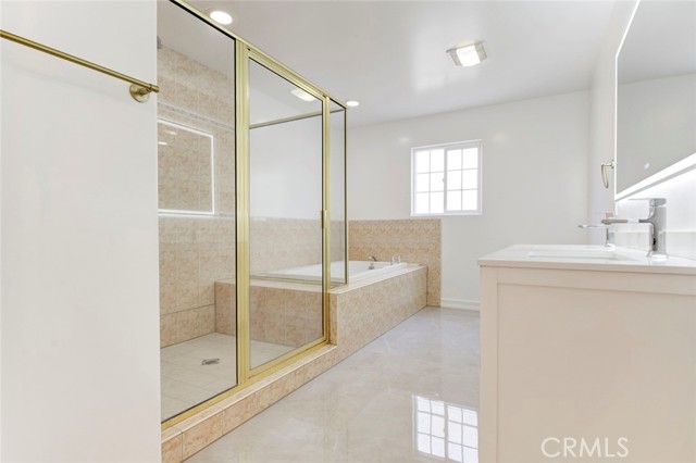 Detail Gallery Image 36 of 59 For 15121 Marlin Pl, Van Nuys,  CA 91405 - 4 Beds | 3 Baths