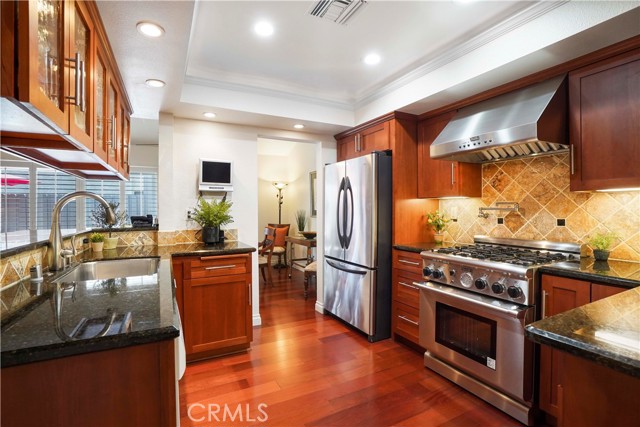 4307 Freedom Drive, 6 photo 3