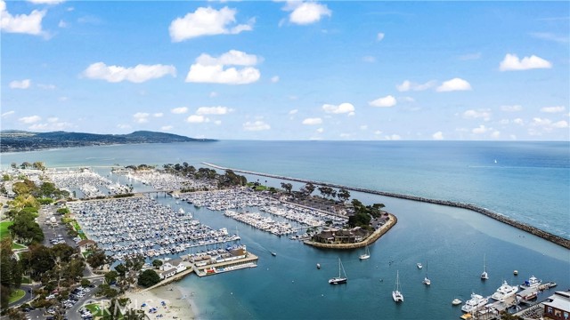 32702 Seven Seas Drive, Dana Point CA: https://media.crmls.org/medias/961ec9ee-1194-42e2-b680-14c3b54b34b1.jpg