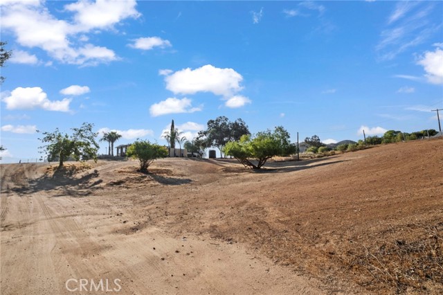 35141 Bayless Road, Wildomar CA: https://media.crmls.org/medias/961ed466-eab1-4318-825a-6e558f1f57aa.jpg