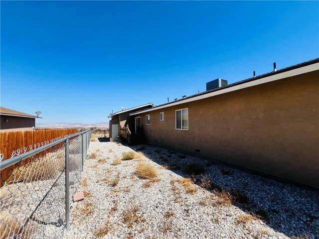 Detail Gallery Image 18 of 20 For 74679 Sunrise Dr, Twentynine Palms,  CA 92277 - 3 Beds | 2 Baths