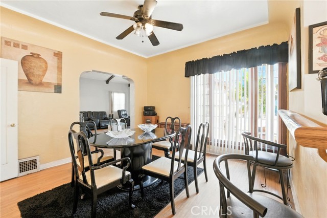 Detail Gallery Image 12 of 38 For 1912 W 76th St, Los Angeles,  CA 90047 - 3 Beds | 1/1 Baths