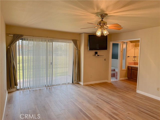 Detail Gallery Image 3 of 17 For 14500 Las Palmas Dr #42,  Bakersfield,  CA 93306 - 3 Beds | 2/1 Baths