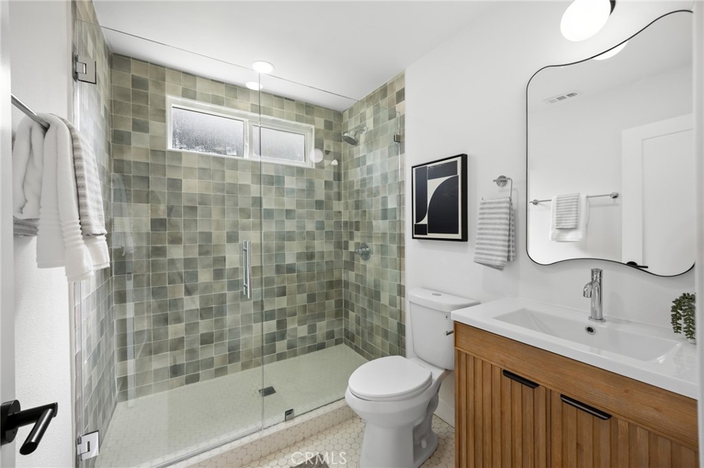 9622838e D07a 43c1 B501 6a8f19c02826