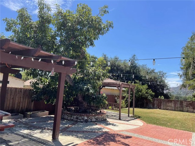 1961 Navarro Avenue, Pasadena CA: https://media.crmls.org/medias/96234aac-0084-472f-93a7-31fc674bb7af.jpg