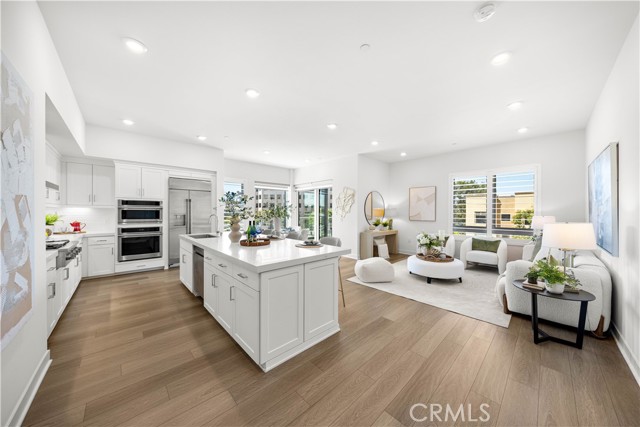 Detail Gallery Image 1 of 38 For 1301 Rivington, Irvine,  CA 92612 - 2 Beds | 2/1 Baths