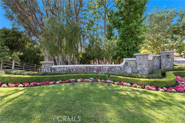 10212 St Cloud, North Tustin CA: https://media.crmls.org/medias/9623dc25-349c-4320-b58d-8ebc10c0e759.jpg