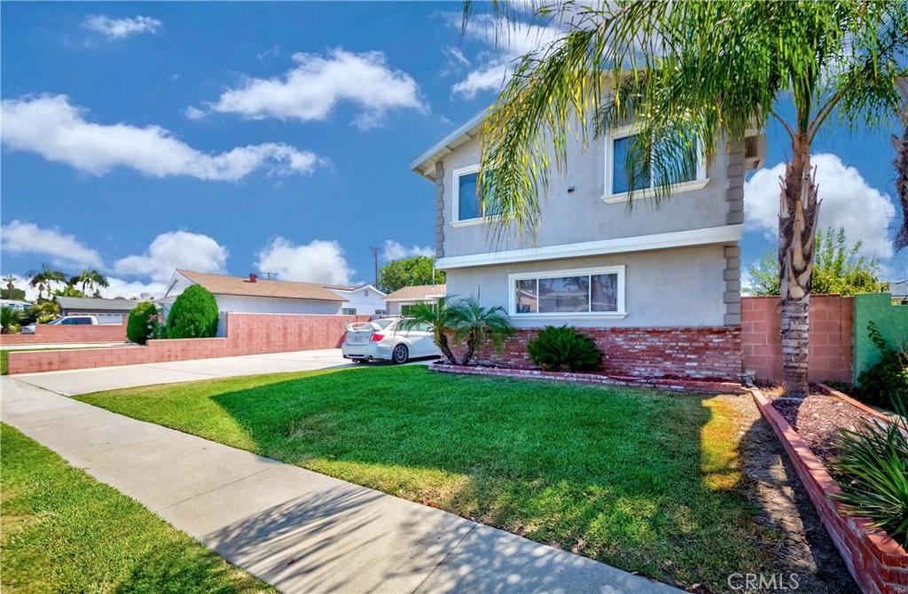 14618 Rayfield Drive