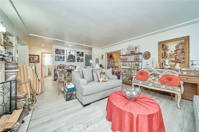 Detail Gallery Image 12 of 48 For 2690 Oregon, Long Beach,  CA 90806 - 2 Beds | 2 Baths