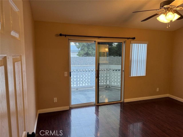 13054 Sycamore Village Dr., Norwalk CA: https://media.crmls.org/medias/96273e90-eef4-41cb-81bf-ca3b197c3aaf.jpg