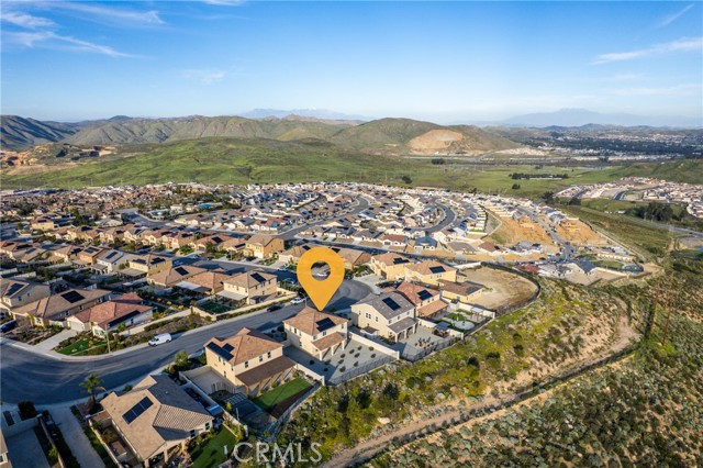 Detail Gallery Image 43 of 46 For 4011 Elderberry, Lake Elsinore,  CA 92530 - 4 Beds | 2/1 Baths