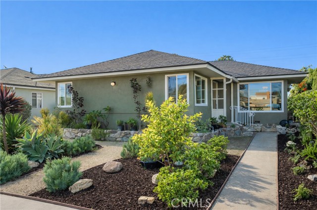 Detail Gallery Image 37 of 37 For 11623 S Dehn, Inglewood,  CA 90303 - 3 Beds | 2 Baths