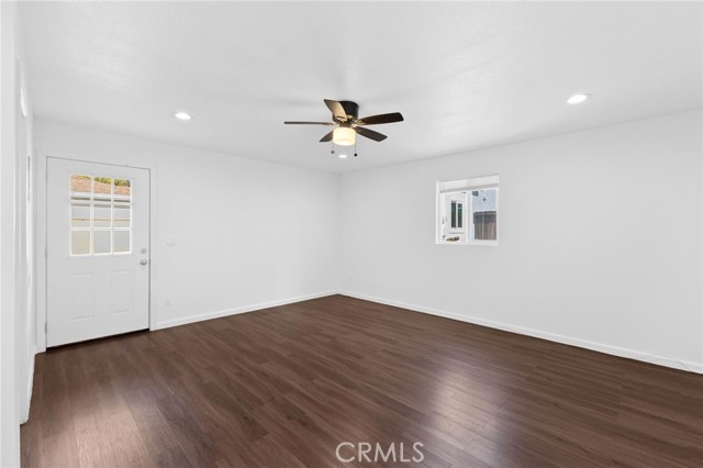 Detail Gallery Image 28 of 42 For 1410 S Olive, Santa Ana,  CA 92707 - 2 Beds | 1 Baths