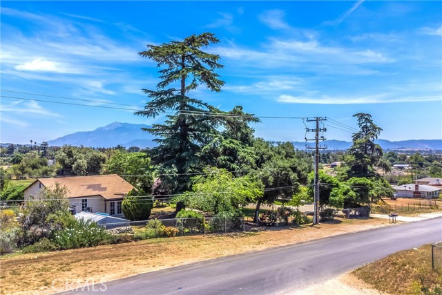Image 67 of 74 For 10132 Taylor Drive