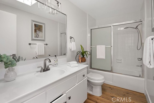 Detail Gallery Image 13 of 21 For 13310 Maxella Ave #8,  Marina Del Rey,  CA 90292 - 3 Beds | 2/1 Baths