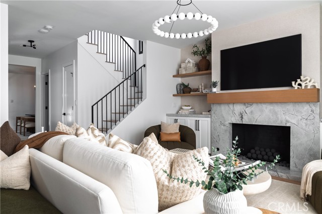 Front Image Thumbnail for CRNP26065327