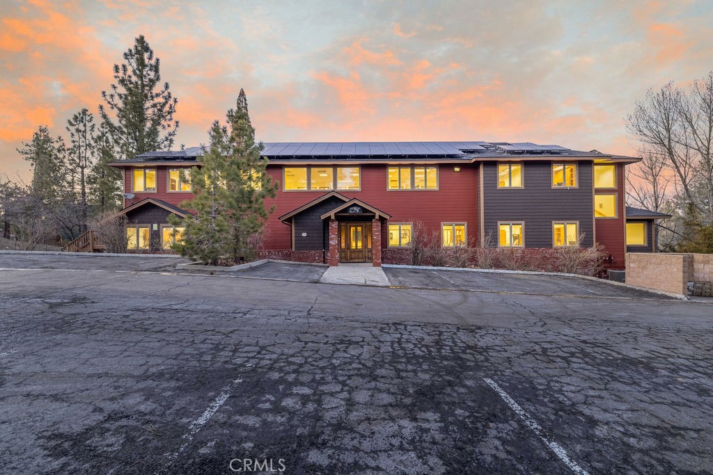 611 Spruce Road, Big Bear Lake, CA 92315