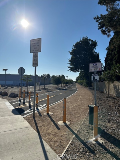10591 Lakeside S Drive, Garden Grove CA: https://media.crmls.org/medias/962d7374-a800-4170-b44c-9acbc54aebc4.jpg