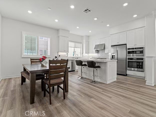 Detail Gallery Image 11 of 47 For 352 Tank, Irvine,  CA 92618 - 3 Beds | 3/1 Baths