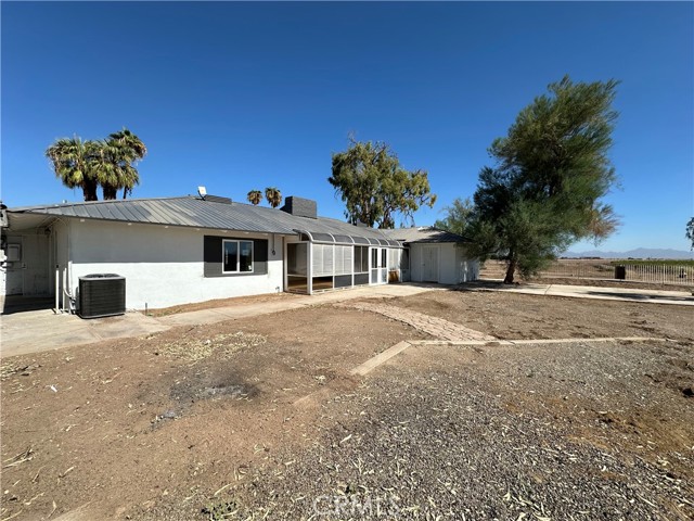 Detail Gallery Image 31 of 38 For 14563 W 14th Ave, Blythe,  CA 92225 - 3 Beds | 3 Baths