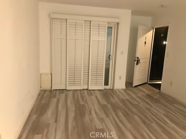 Detail Gallery Image 4 of 26 For 3219 Colorado, Santa Monica,  CA 90404 - 2 Beds | 2 Baths