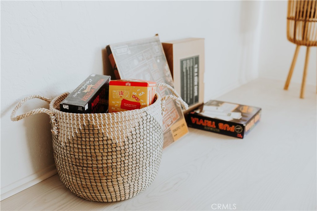 https://media.crmls.org/medias/962ee724-4532-4a33-9493-5f0e504d6ce1.jpg?preset=X-Large