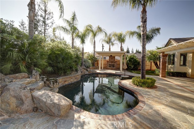 Detail Gallery Image 34 of 47 For 3350 Buckingham, Clovis,  CA 93619 - 4 Beds | 2/1 Baths